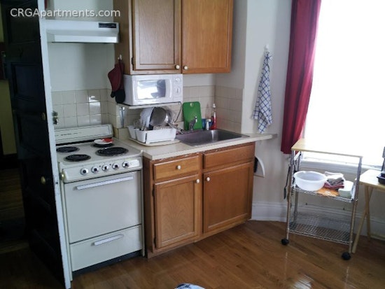 What will $1,700 rent you in Mid-Cambridge, right now?
