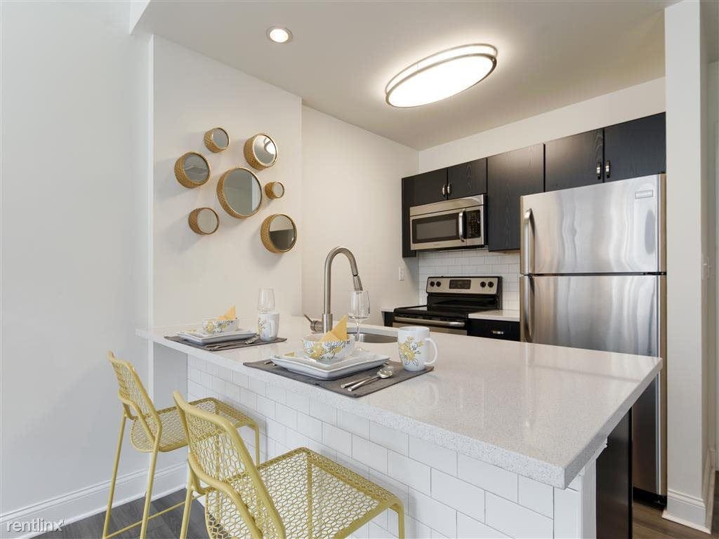 The cheapest apartment rentals in Society Hill, explored