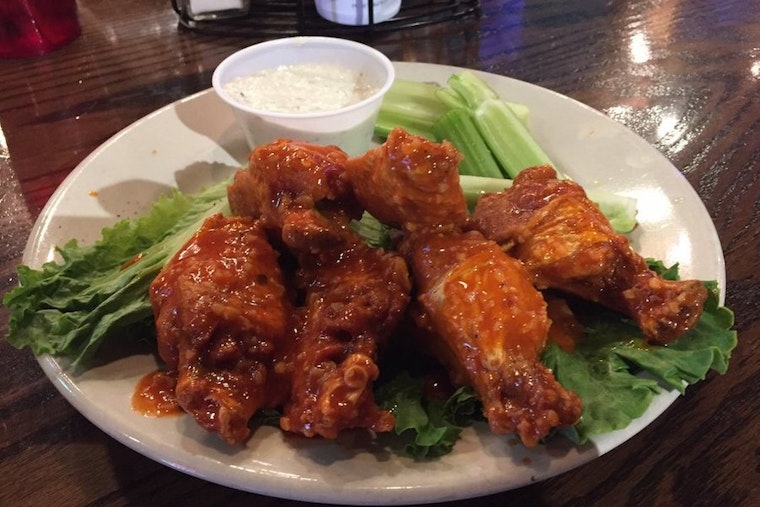 Craving chicken wings? Here are Cincinnati's top 5 options