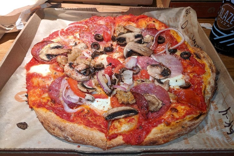 Find pizza and more at Elk Grove's new Blaze Fast-Fire'd Pizza