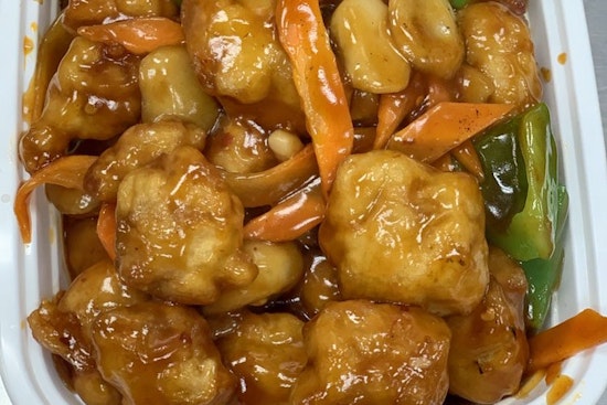 Tasty Chinese Food brings sweet and spicy fare to Avondale