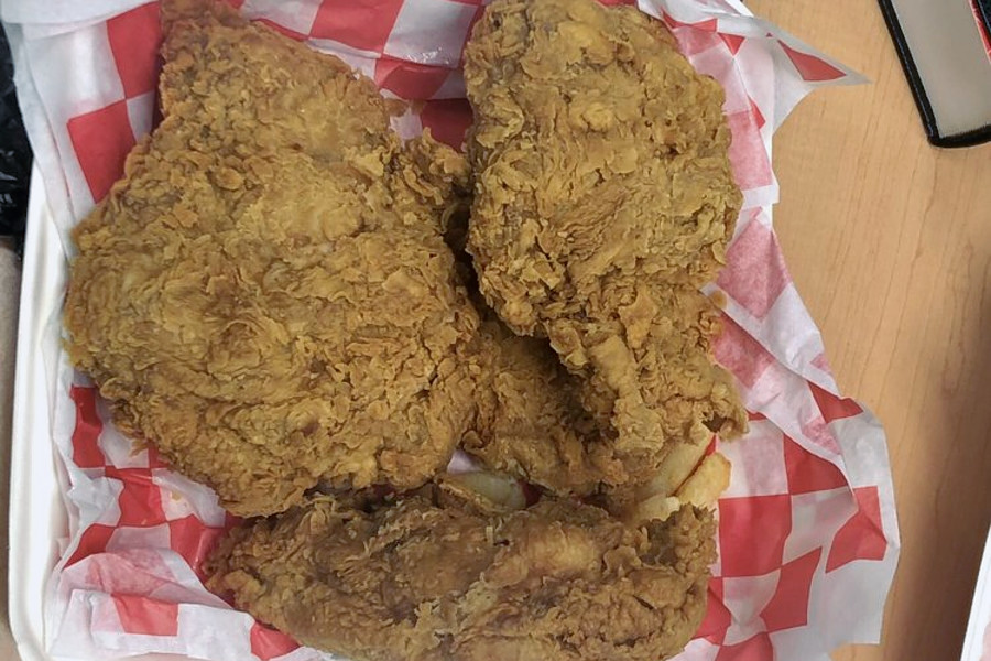 Get chicken wings and more at RMMA's new Halal Wings