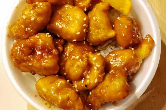 Yoshi's brings Japanese fare to Paradise Valley