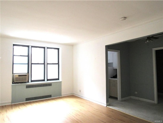 What will $1,800 rent you in White Plains, right now?