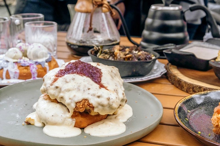 Find doughnuts and more at Downtown's new Gourdough's Public House