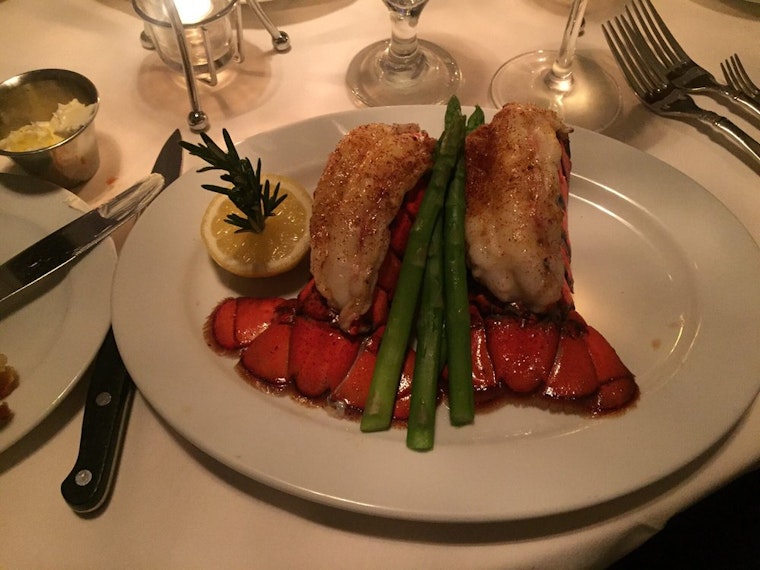 5 top spots for seafood in Orlando