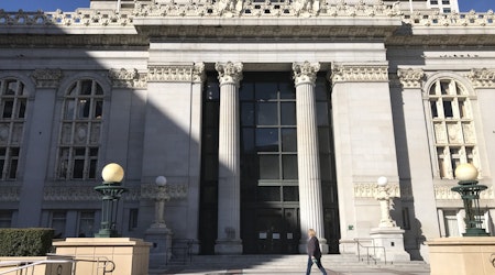 City Council, Advocates Explore Oakland Public Bank In City Hall Forum