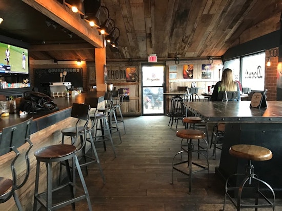 Bottoms up: The 6 best pubs in Austin