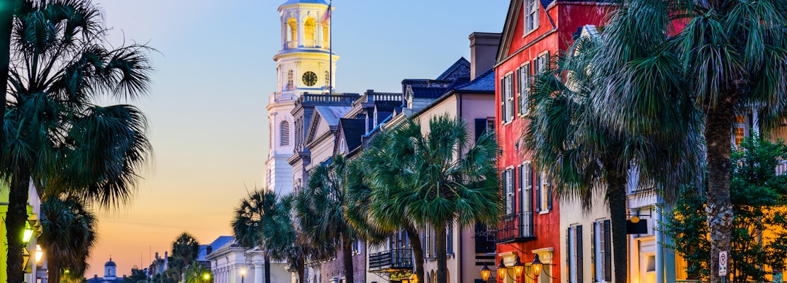 Travel from New York City to Charleston on the cheap