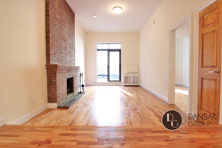 What will $3,000 rent you in Lincoln Square, right now?