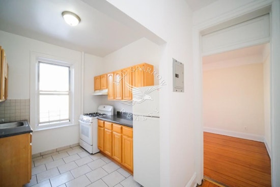 Explore today's cheapest rentals in Long Island City, New York City