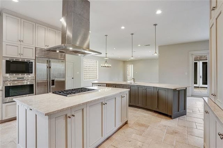 Inside New Orleans's most expensive apartments
