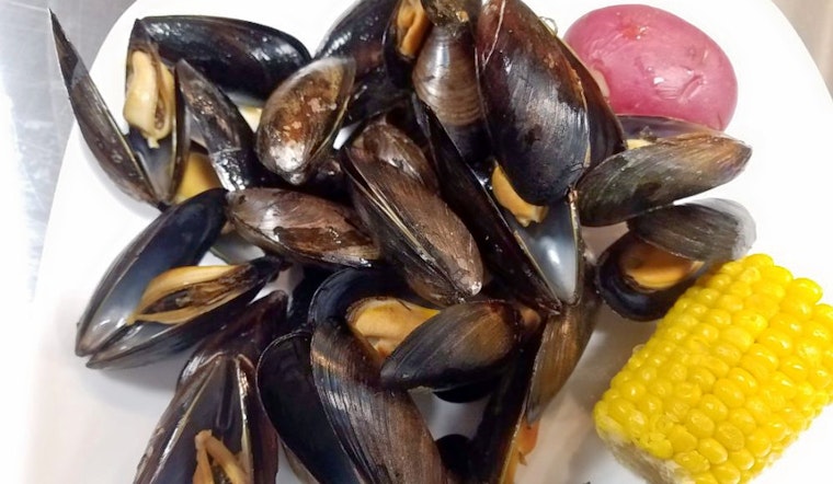 Score mussels, shrimp and more at St. Paul's new Sweet Cajun Boiling Seafood