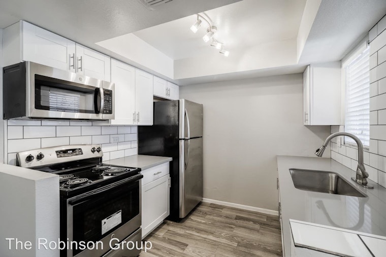 Renting in North Mountain: What will $800 get you?