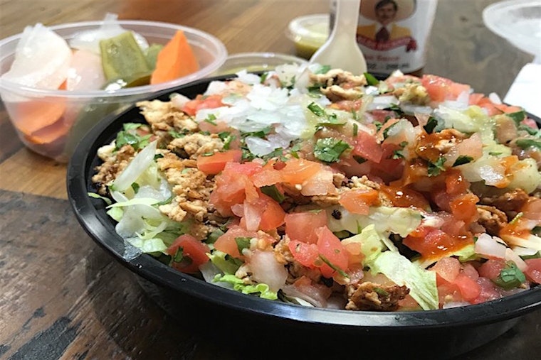 Chapos Tacos brings tacos and more to Troy