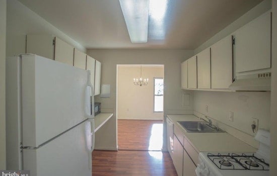 What will $1,400 rent you in Alexandria, right now?