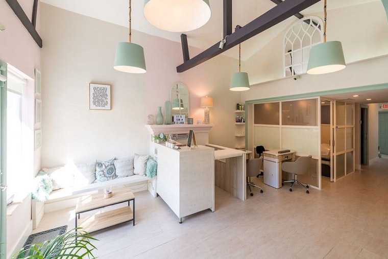 Nail salon and spa Sunny Time now open in Flamingo Lummus