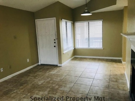 Check out today's cheapest rentals in Far North, Dallas