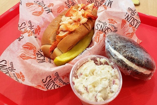 Get seafood and more at Inner Harbor's new Mason's Famous Lobster Rolls
