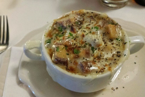 Milwaukee's 4 best spots to indulge on traditional American fare