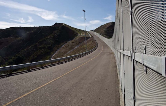 Oakland To Boycott Companies That Work On Trump's Border Wall