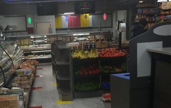 New halal spot Alrayyan Food Market debuts in Spruce Hill