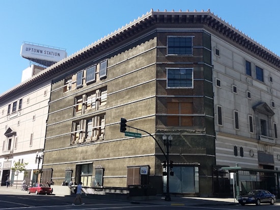 Uber Buys Space Near New Warriors Arena, Cuts Oakland Move By 90%
