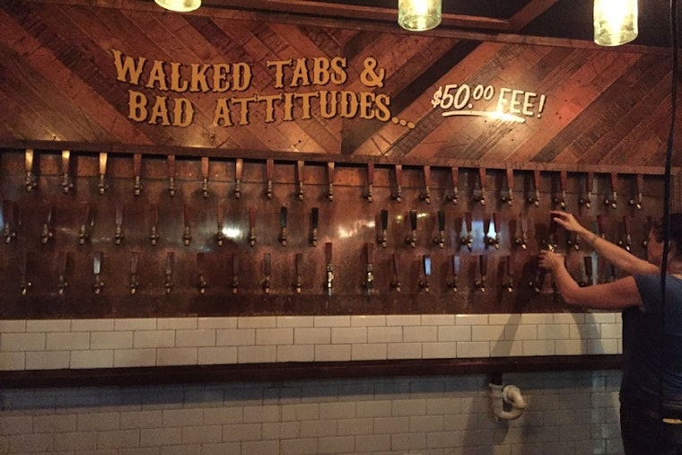 Houston's top 5 dive bars to visit now