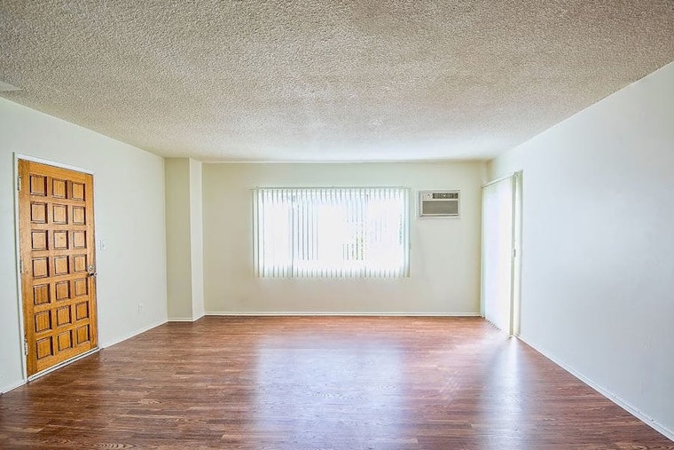 The most affordable apartment rentals on the market in Van Nuys, Los Angeles