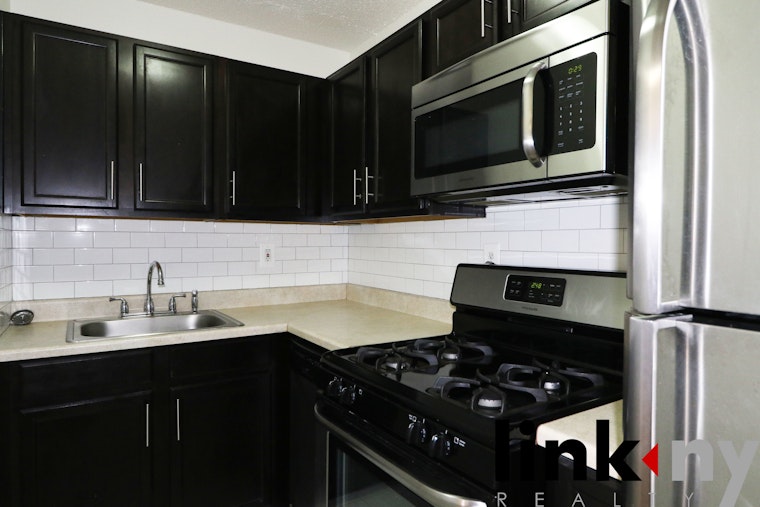 What will $1,700 rent you in Mount Vernon, today?