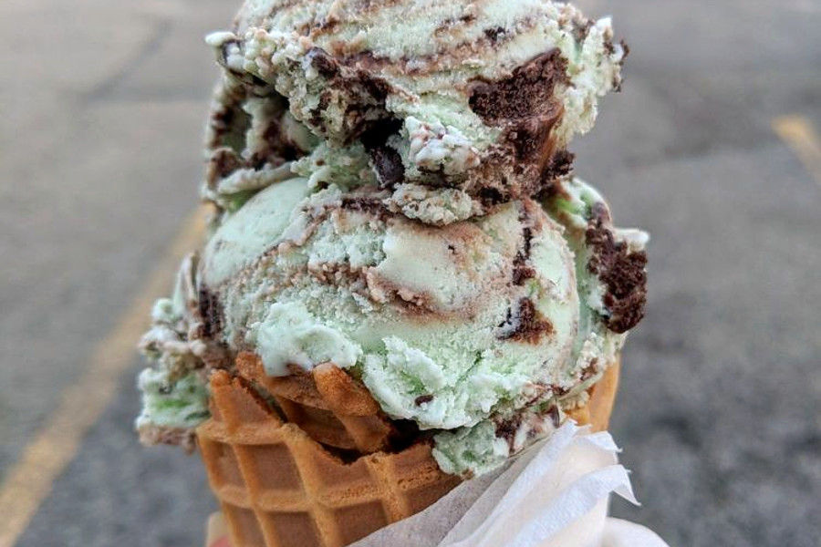 Your guide to the 3 top spots in Pittsburgh's Lincoln Place