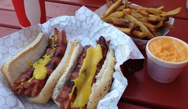 Jonesing for hot dogs? Check out Chicago's top 5 spots