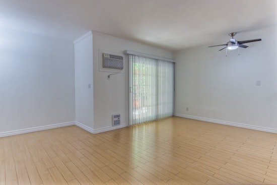 The most inexpensive apartment rentals on the market in Westwood, Los Angeles