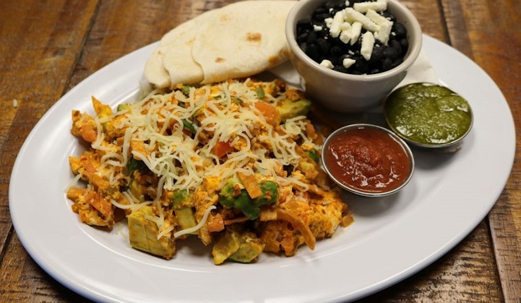 Seven Mile Cafe brings breakfast and brunch fare to Fairway Bend