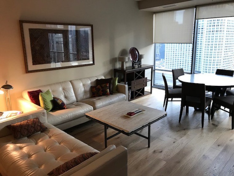 What will $2,600 rent you in Chicago, right now?