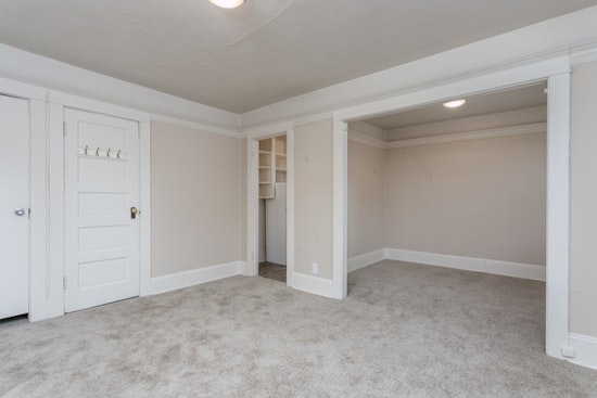 The cheapest apartment rentals on the market in Downtown Portland