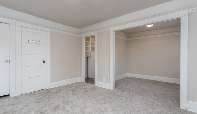 The cheapest apartment rentals on the market in Downtown Portland
