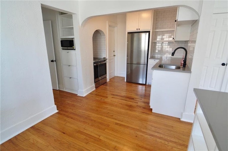 What will $900 rent you in Paseo Arts District, right now?