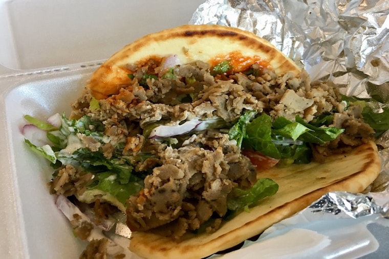 Explore 5 favorite low-priced food trucks in Fort Worth