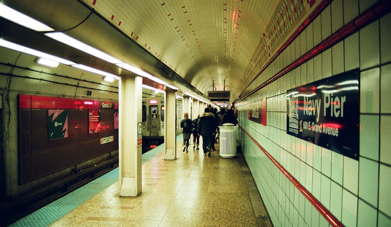 Top Chicago news: Man hit with hammer on Red Line; woman fatally stabbed in robbery