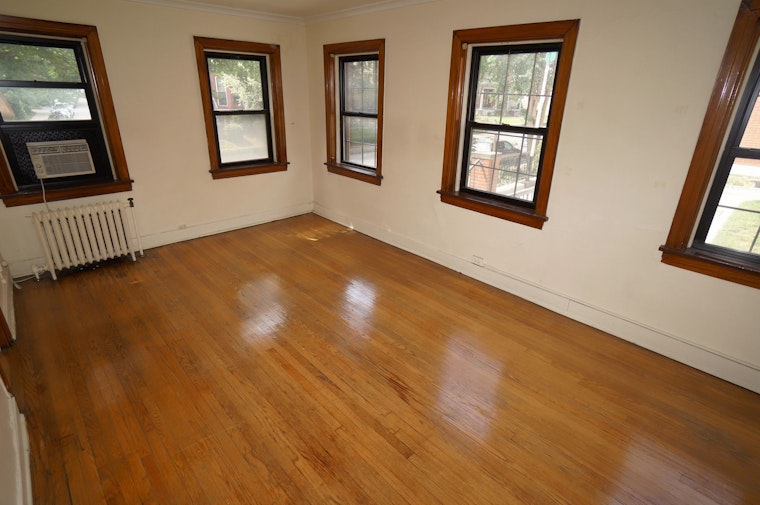 What will $1,000 rent you in Shadyside, right now?