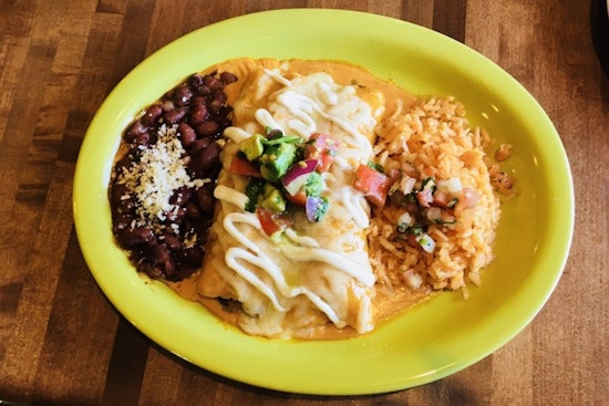 Get these trending Phoenix restaurants on your radar now