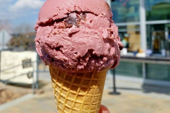 Score ice cream and frozen yogurt and more at Stapleton's new The Constellation