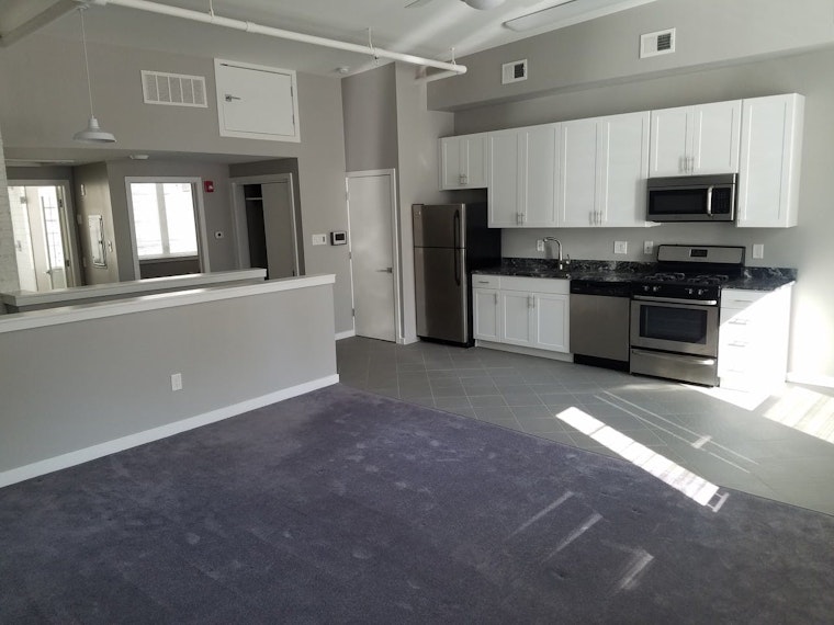 What will $1,700 rent you in Rittenhouse, this month?