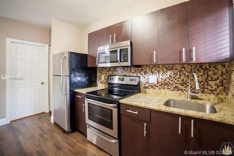 The most inexpensive apartment rentals on the market in Overtown, Miami