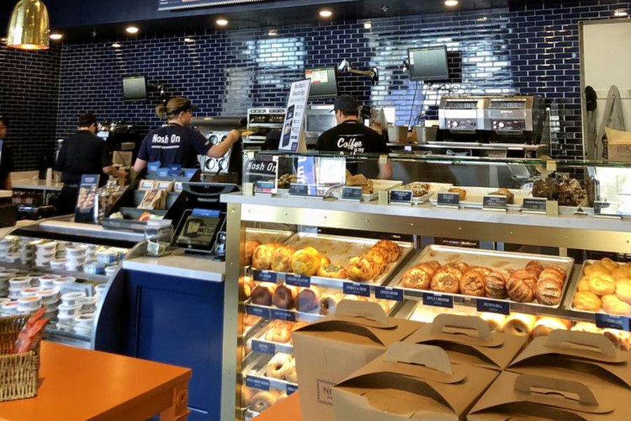 Noah's Bagels opens new shop in Land Park