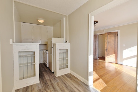 What will $900 rent you in Minneapolis, right now?