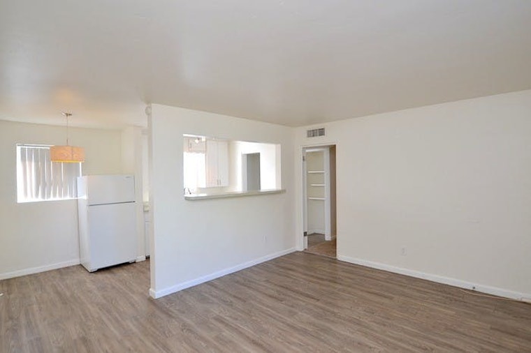 The most inexpensive apartment rentals for rent in Alhambra, Phoenix