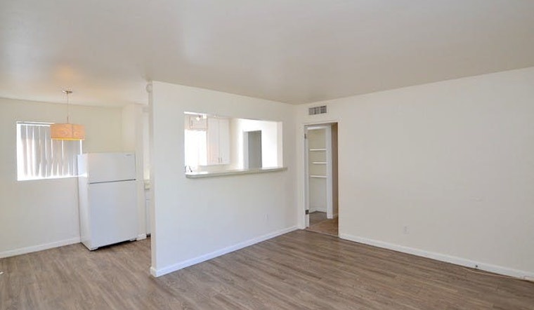 The most inexpensive apartment rentals for rent in Alhambra, Phoenix