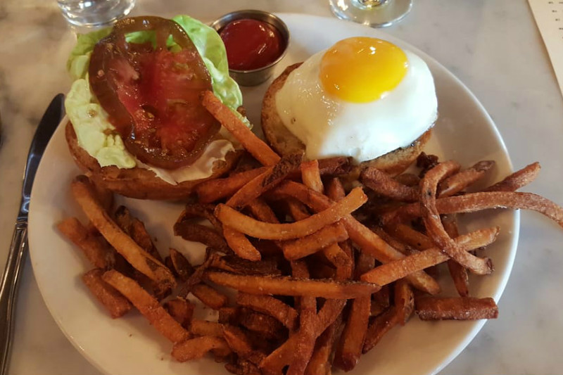 Chicago's 5 Most Mouthwatering Burgers